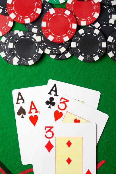 bolabosku live-dealer app interface showing blackjack table and bet placement